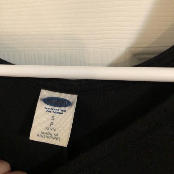 Long sleeve black flowy dress - Picture 2 of 3